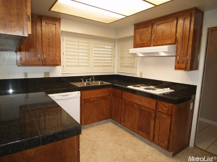 2424 Peppermint, Modesto, CA 95355 photo 12
