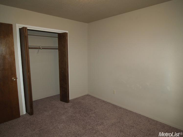 2424 Peppermint, Modesto, CA 95355 photo 16