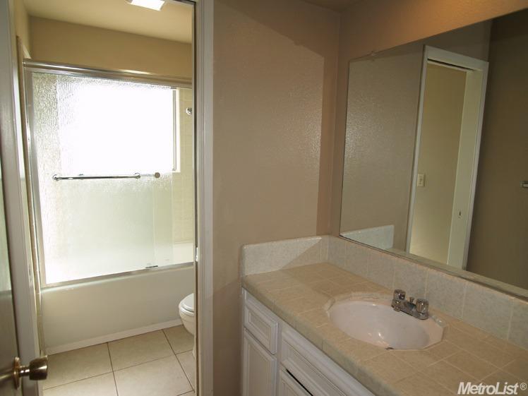 2424 Peppermint, Modesto, CA 95355 photo 20