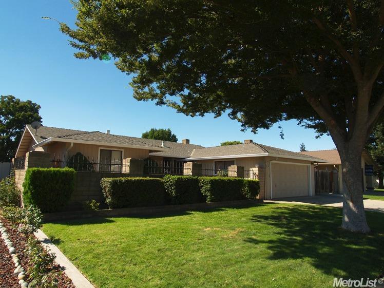 2424 Peppermint, Modesto, CA 95355 photo 2
