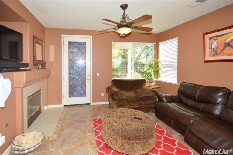 2134 Devin Ct, Tracy, CA 95376 photo 2