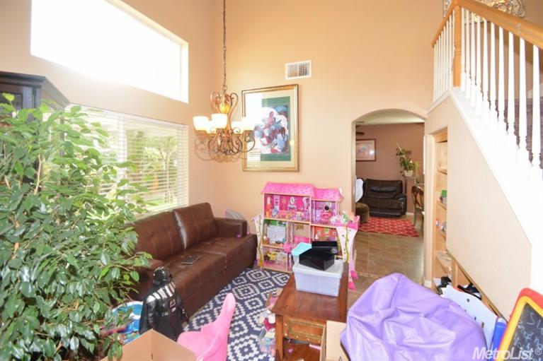 2134 Devin Ct, Tracy, CA 95376 photo 6