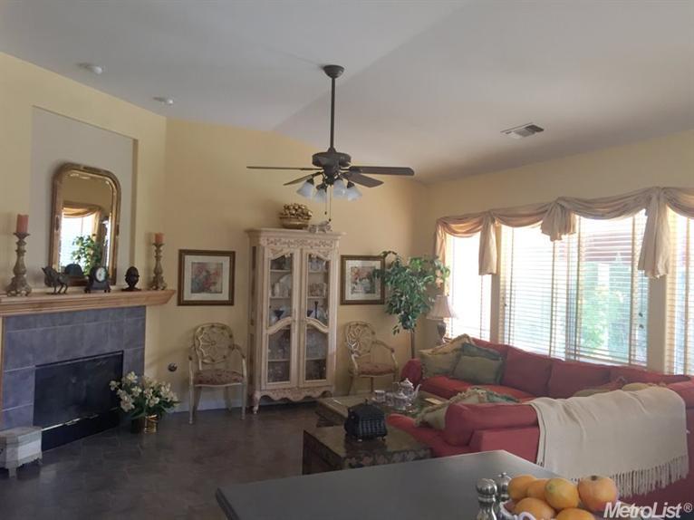 176 W Springer Dr, Turlock, CA 95382 photo 8