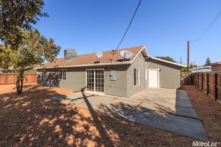 1422 Edith Dr, Gustine, CA 95322 photo 16