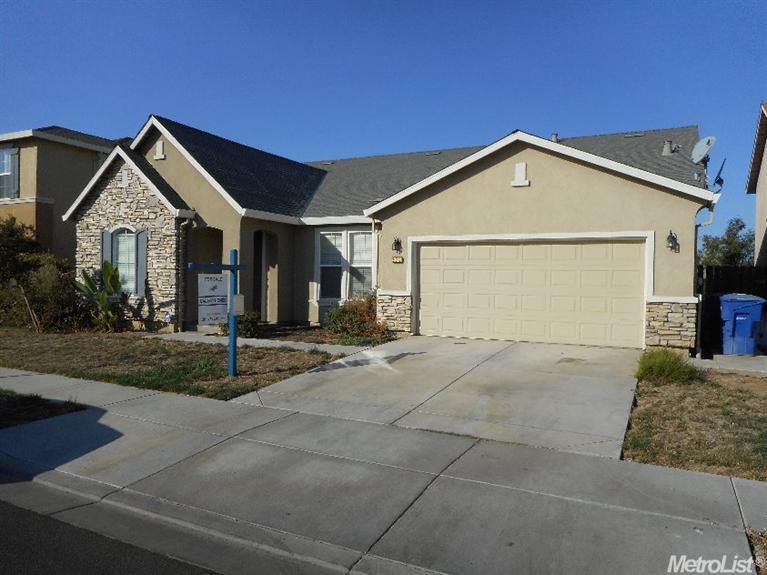 255 Cherry Blossom Ln, Patterson, CA 95363 photo 1