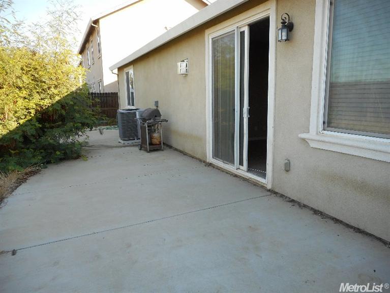 255 Cherry Blossom Ln, Patterson, CA 95363 photo 12