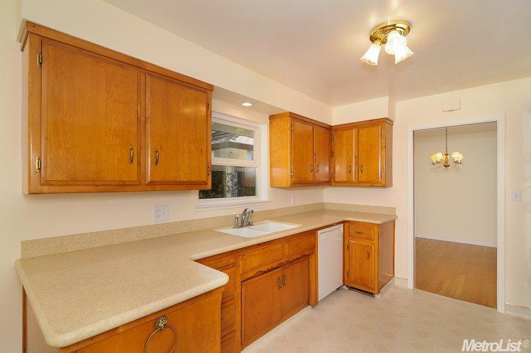 4340 Mapel Ln, Carmichael, CA 95608 photo 9