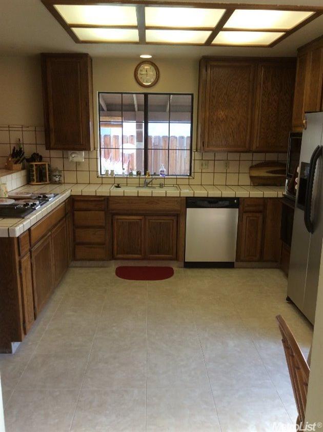3832 W Marigold Ln, Modesto, CA 95356 photo 7