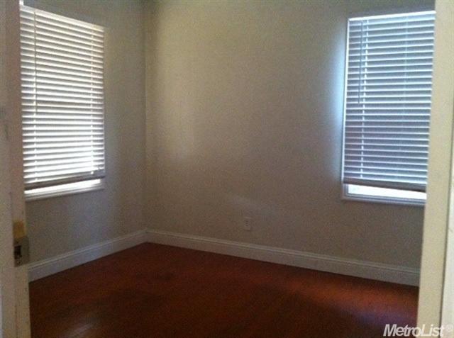 517 N Orange Ave, Modesto, CA 95350 photo 12