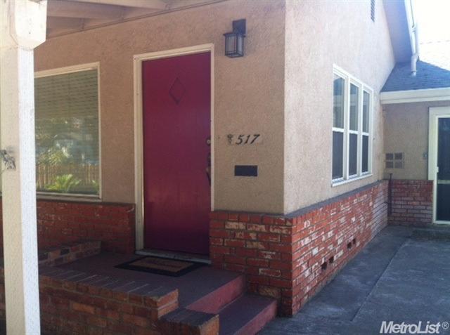 517 N Orange Ave, Modesto, CA 95350 photo 2