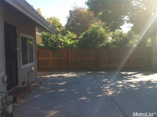 517 N Orange Ave, Modesto, CA 95350 photo 20