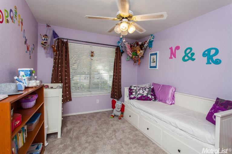 2413 Van Pelt Pl, Modesto, CA 95356 photo 12
