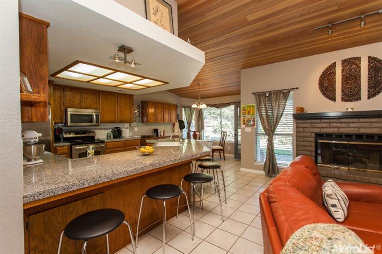 2413 Van Pelt Pl, Modesto, CA 95356 photo 4