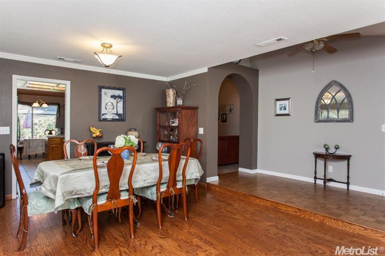 2413 Van Pelt Pl, Modesto, CA 95356 photo 3