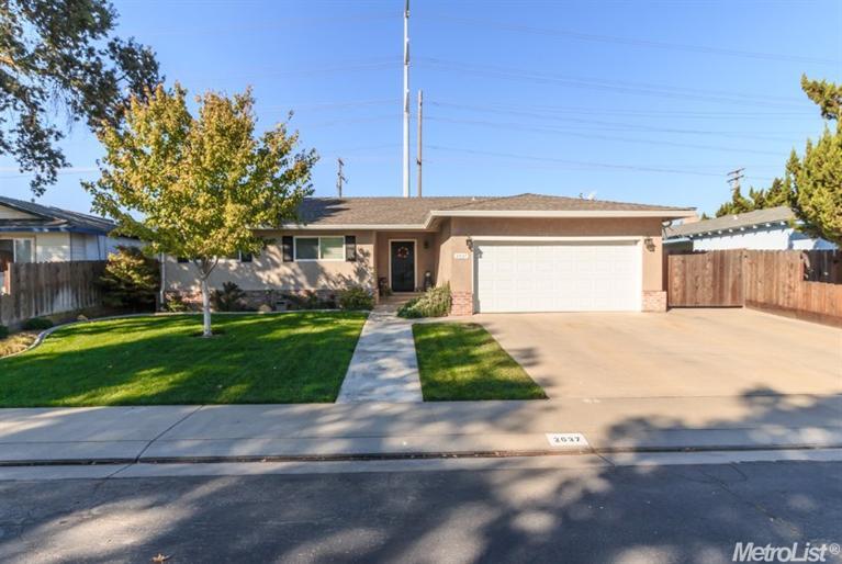 2037 Venus Dr, Ceres, CA 95307 photo 1