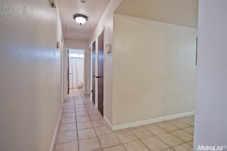 2037 Venus Dr, Ceres, CA 95307 photo 11
