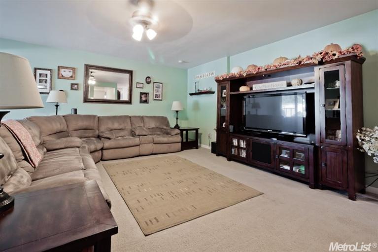 2037 Venus Dr, Ceres, CA 95307 photo 10