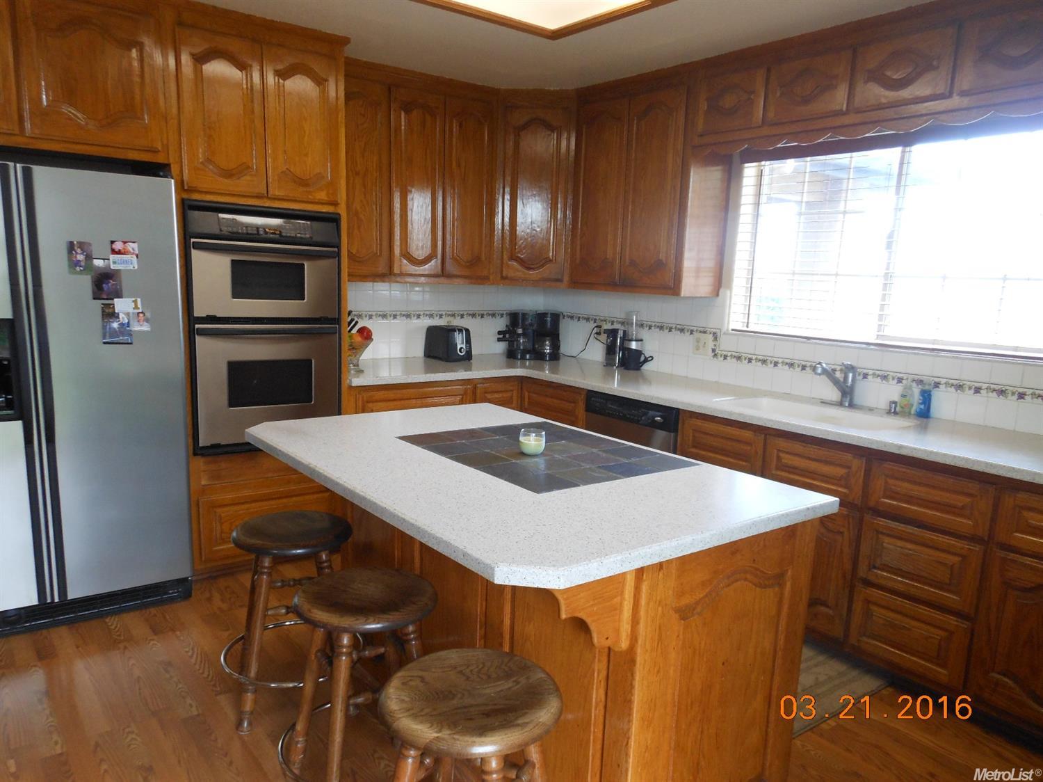 6401 Foote Rd, Ceres, CA 95307 photo 2