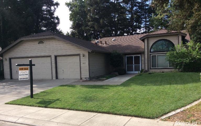 663 Mulholand Dr, Ripon, CA 95366 photo 1