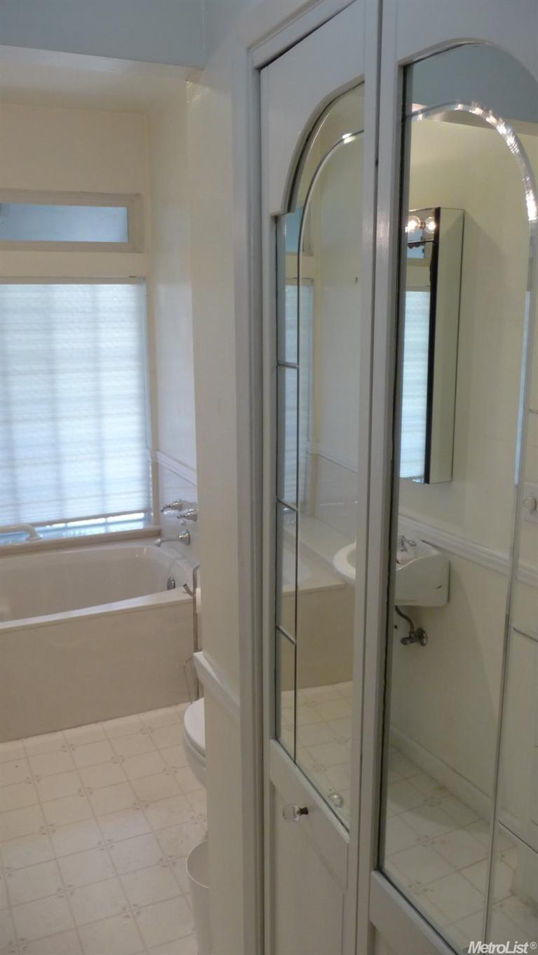 1414 E Orangeburg Ave, Modesto, CA 95355 photo 14