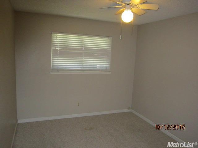 2509 Adrian St, Turlock, CA 95382 photo 8