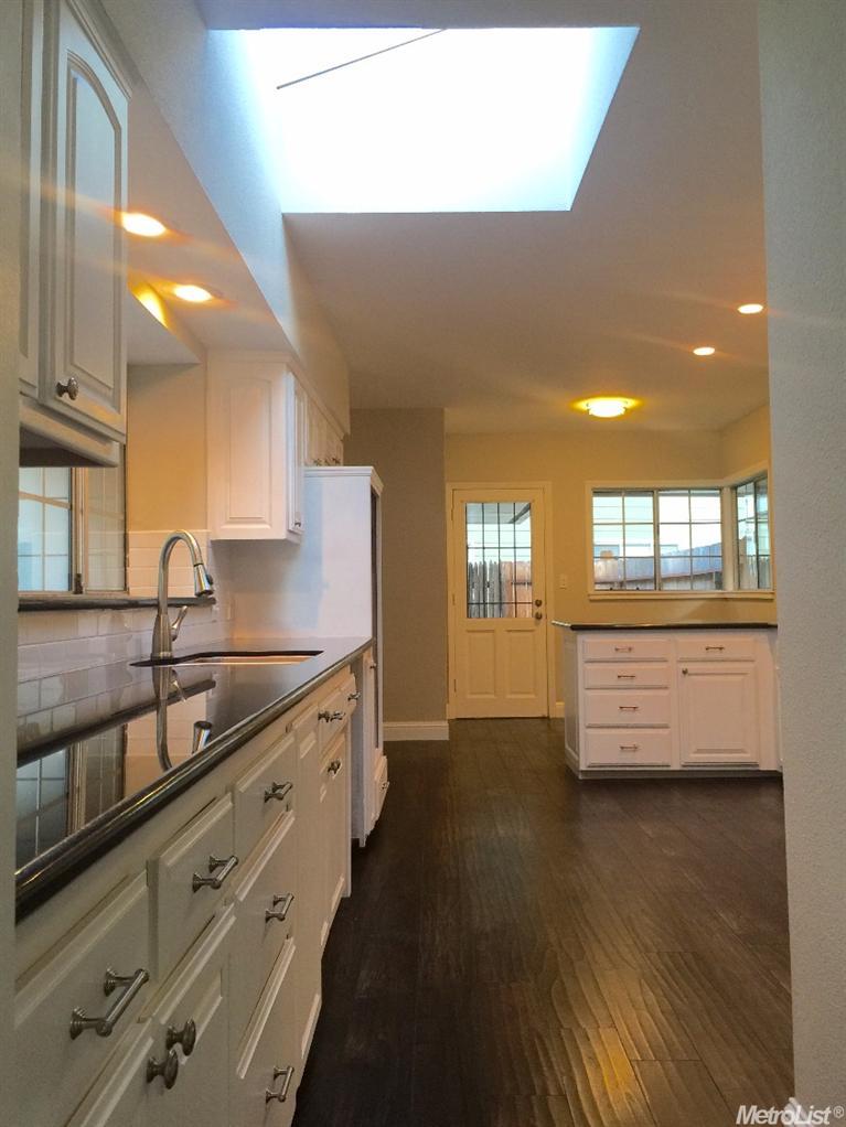 793 W North Bear Creek Dr, Merced, CA 95348 photo 8