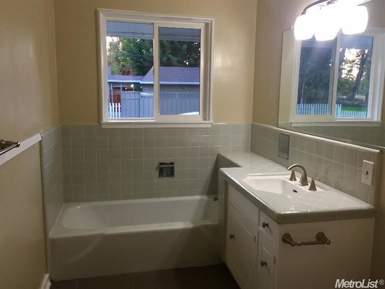 793 W North Bear Creek Dr, Merced, CA 95348 photo 14