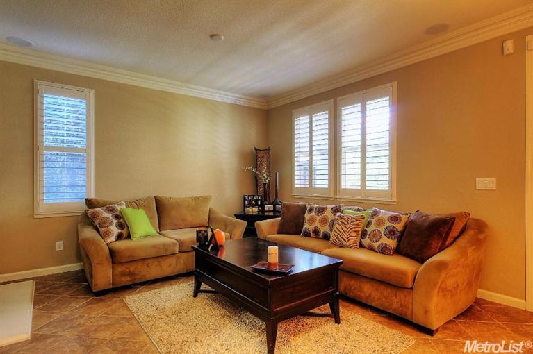 2080 Garrison Ln, Tracy, CA 95376 photo 4