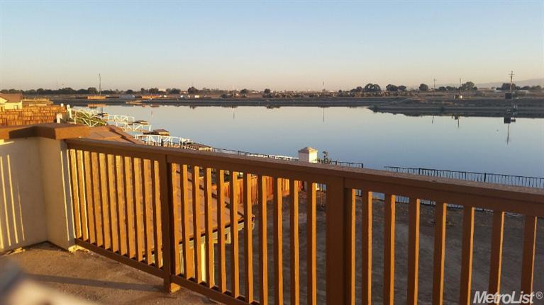 1272 Mariners Dr, Lathrop, CA 95330 photo 4