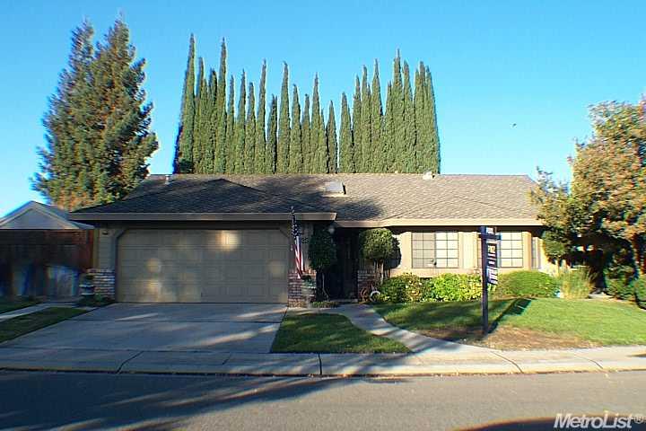 4025 Timahoe Dr, Modesto, CA 95356 photo 1