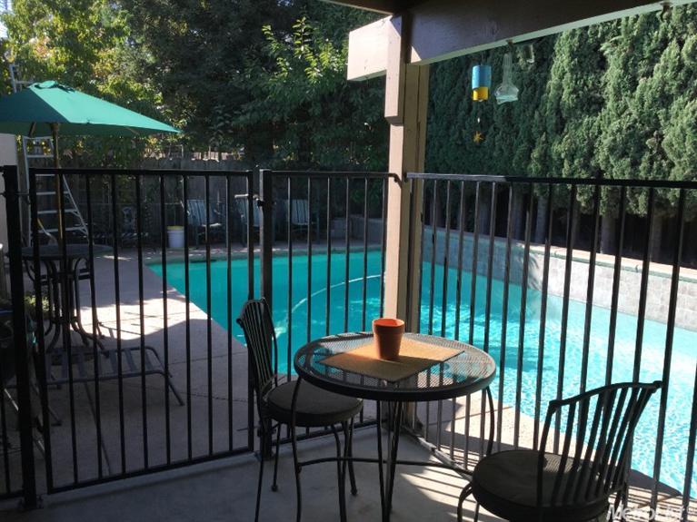 4025 Timahoe Dr, Modesto, CA 95356 photo 2