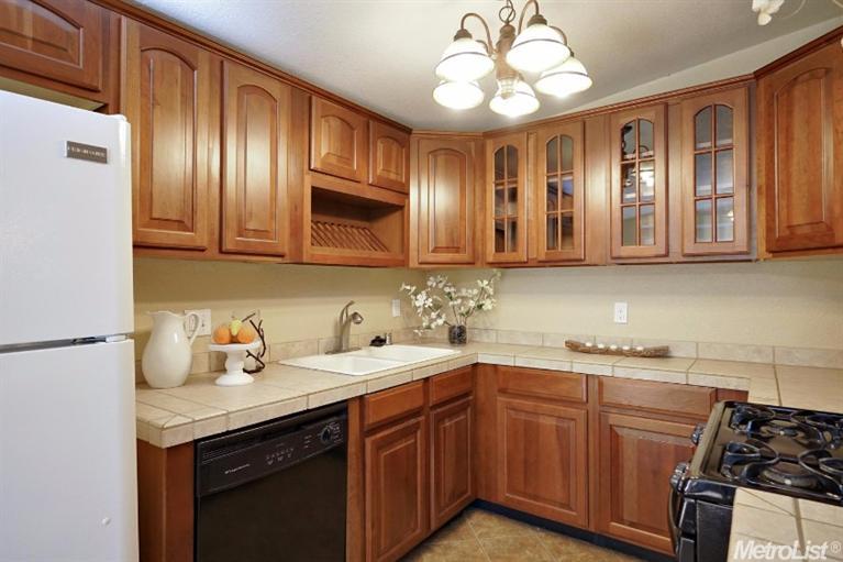 1325 Duke Dr, Davis, CA 95616 photo 9