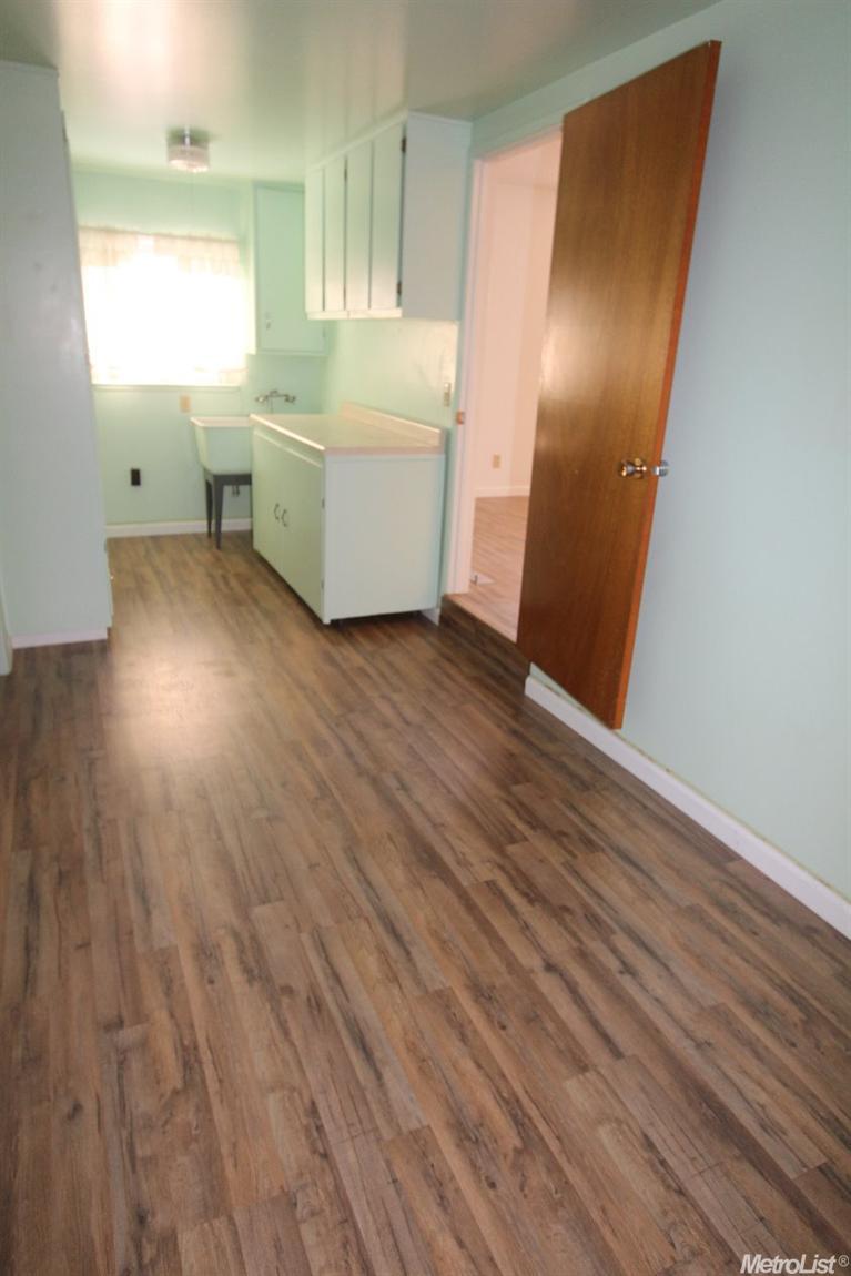 1102 Arboleda Dr, Modesto, CA 95351 photo 11