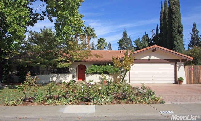 4811 Gibbons Dr, Carmichael, CA 95608 photo 2