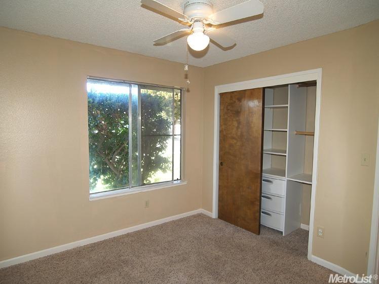 1304 Mica Way, Modesto, CA 95355 photo 11