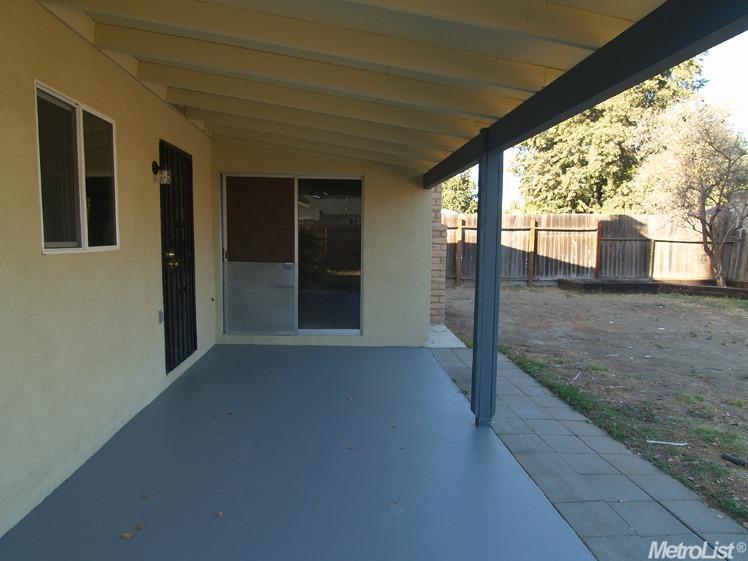 1304 Mica Way, Modesto, CA 95355 photo 17