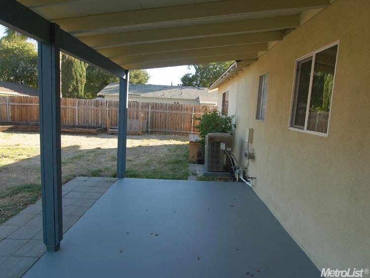 1304 Mica Way, Modesto, CA 95355 photo 18