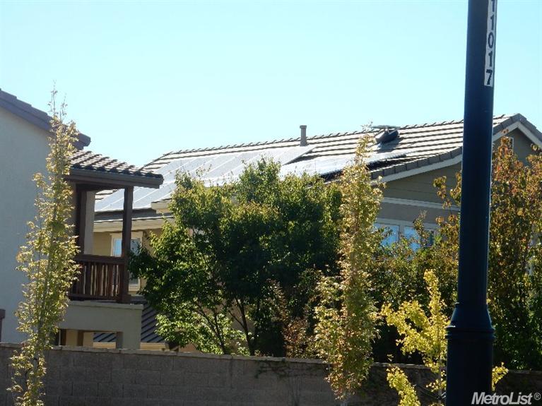 931 Campfire Cir, Rocklin, CA 95765 photo 3