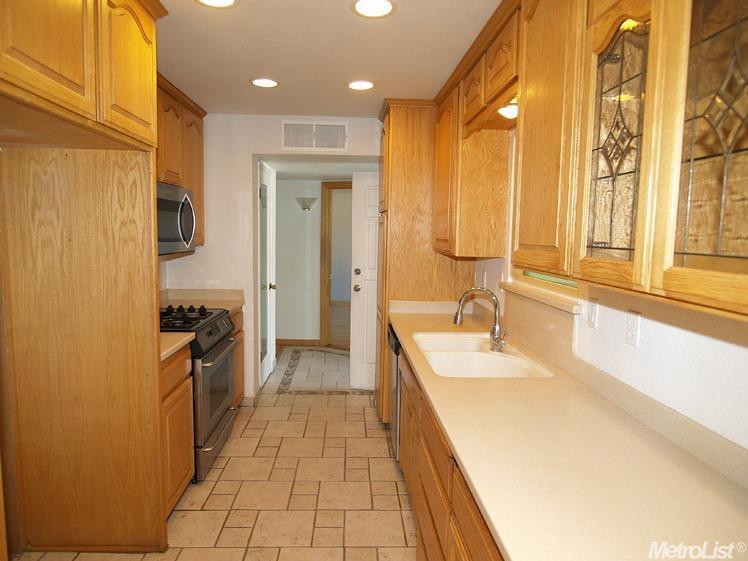2812 E Orangeburg Ave, Modesto, CA 95355 photo 14