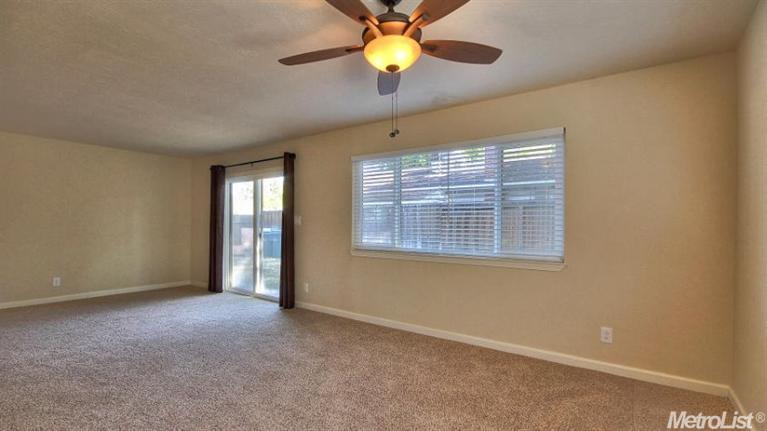 3605 Comstock Way, Carmichael, CA 95608 photo 10