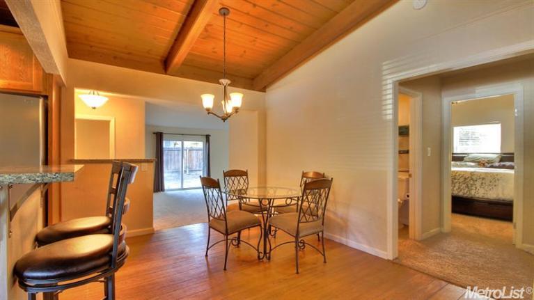 3605 Comstock Way, Carmichael, CA 95608 photo 5
