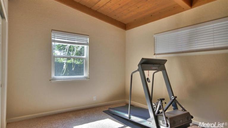 3605 Comstock Way, Carmichael, CA 95608 photo 15