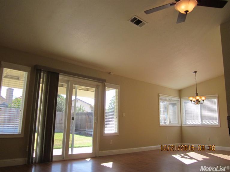 3316 Rhone Dr, Ceres, CA 95307 photo 4
