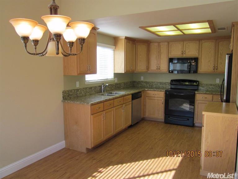 3316 Rhone Dr, Ceres, CA 95307 photo 5