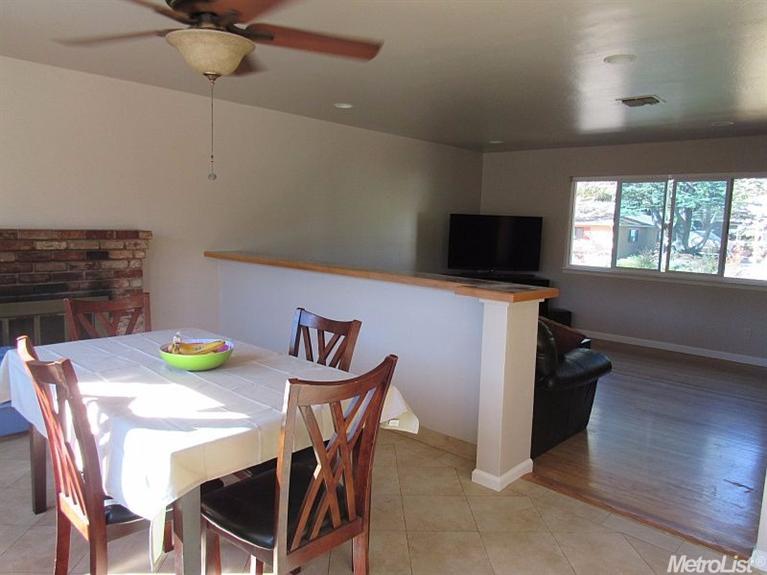3330 Monteglen Ct, Carmichael, CA 95608 photo 4
