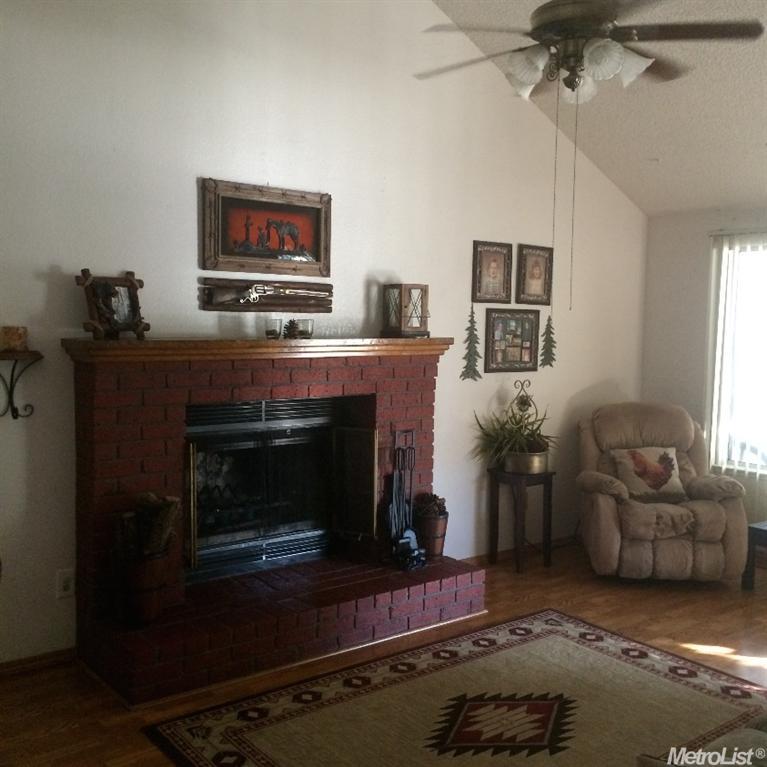 4105 E Orangeburg Ave, Modesto, CA 95355 photo 3