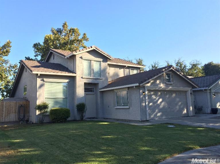 1643 Backus, Turlock, CA 95380 photo 1