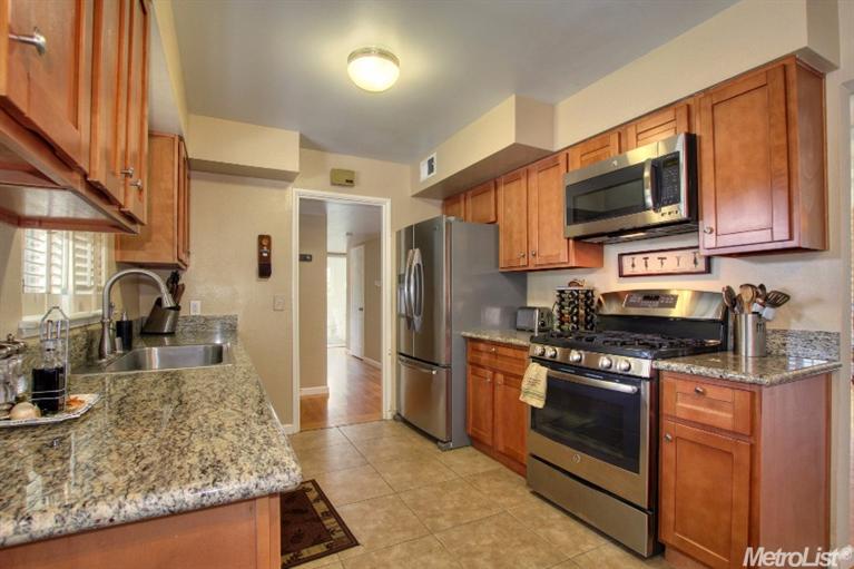 1741 Mission Ave, Carmichael, CA 95608 photo 4
