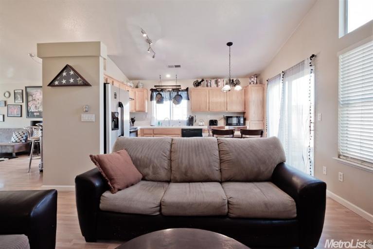 1010 Winter Ct, Tracy, CA 95376 photo 11