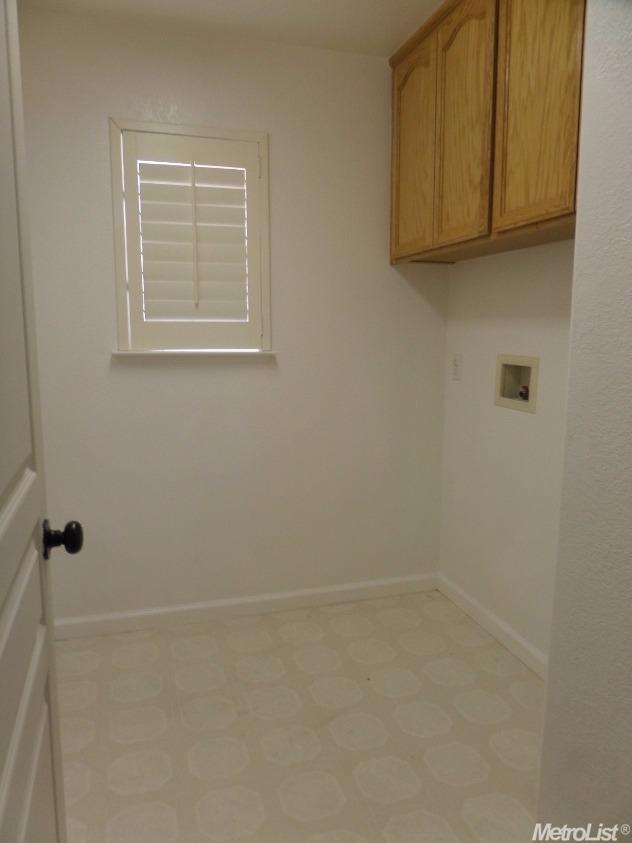 2083 Crom St, Manteca, CA 95337 photo 8